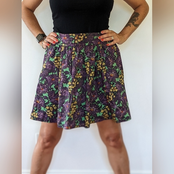 J. Crew Dresses & Skirts - J. Crew Purple 💜 floral Mini Skirt Sz 6